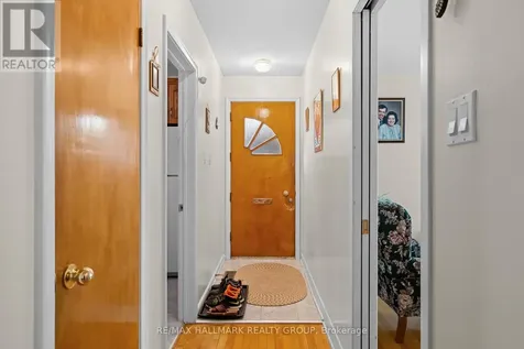 839 Weston Drive Ottawa ON K1G 1W5
