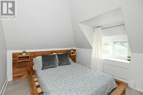 123 Pamilla Street Ottawa ON K1S 3K9