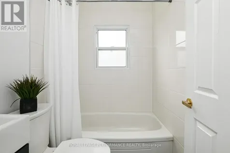 123 Pamilla Street Ottawa ON K1S 3K9
