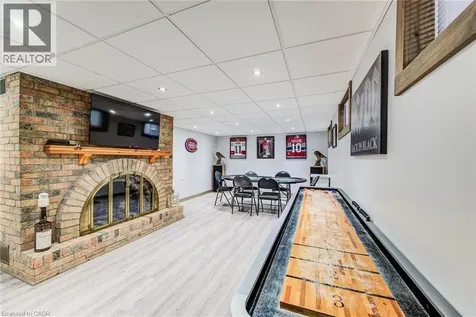 192 Warren Road Kitchener ON N2M 4T7