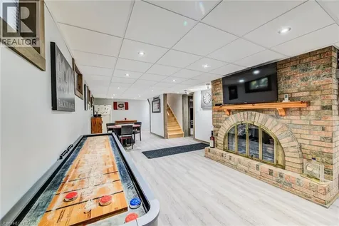 192 Warren Road Kitchener ON N2M 4T7