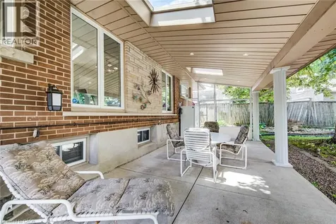 192 Warren Road Kitchener ON N2M 4T7