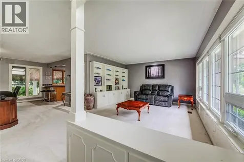 192 Warren Road Kitchener ON N2M 4T7