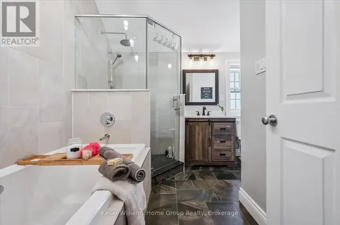 3 Dundas Street West Erin ON N0B 1T0