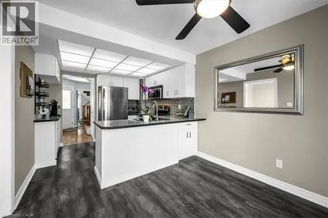 732 Bennett Crescent Oshawa ON L1K 1T6
