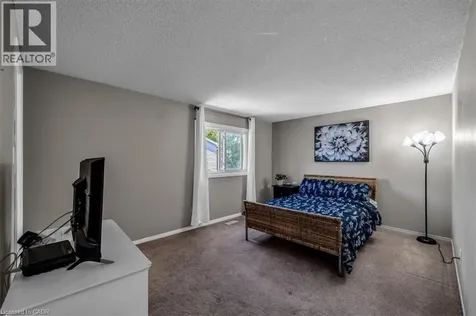 732 Bennett Crescent Oshawa ON L1K 1T6
