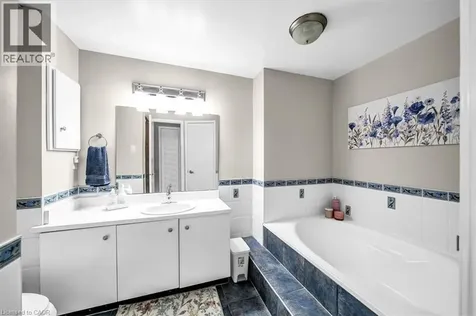 732 Bennett Crescent Oshawa ON L1K 1T6