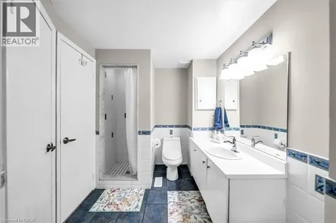732 Bennett Crescent Oshawa ON L1K 1T6