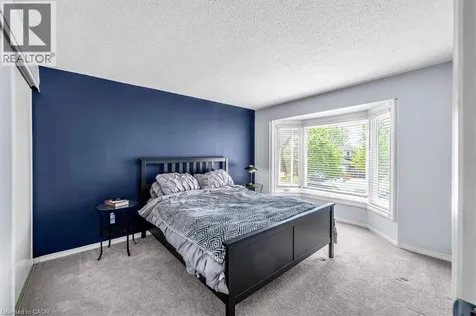 732 Bennett Crescent Oshawa ON L1K 1T6