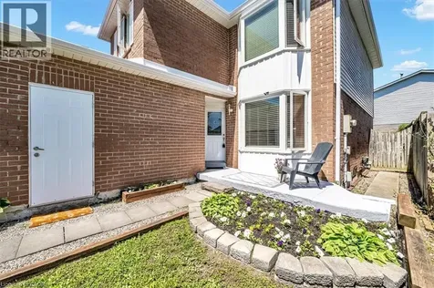 732 Bennett Crescent Oshawa ON L1K 1T6