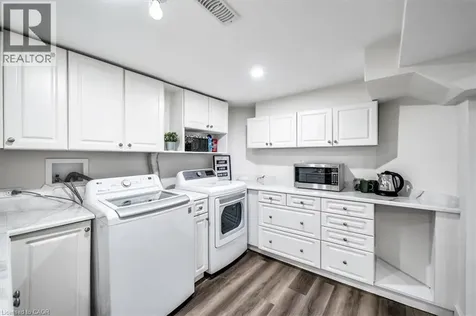 732 Bennett Crescent Oshawa ON L1K 1T6