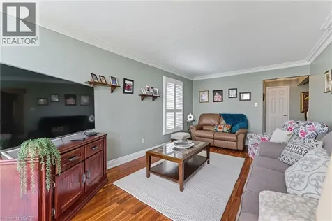 3043 Vanderbilt Road Mississauga ON L5N 4W8