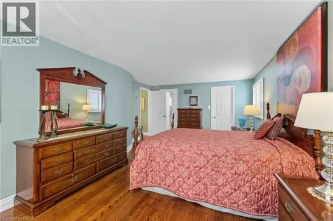 3043 Vanderbilt Road Mississauga ON L5N 4W8