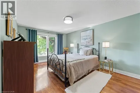 3043 Vanderbilt Road Mississauga ON L5N 4W8