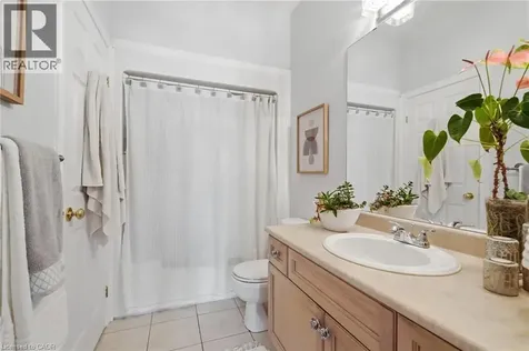 4869 Cherrywood Drive Beamsville ON L3J 0G3