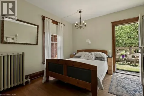 111 Spadina Avenue Hamilton ON L8M 2X4