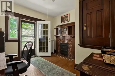 111 Spadina Avenue Hamilton ON L8M 2X4