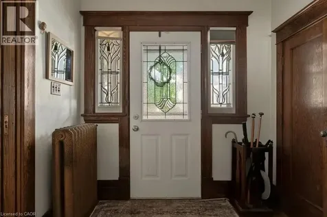 111 Spadina Avenue Hamilton ON L8M 2X4