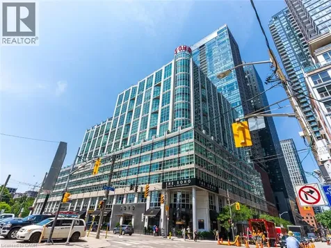 36 Blue Jays Way Toronto ON M5V 3T3