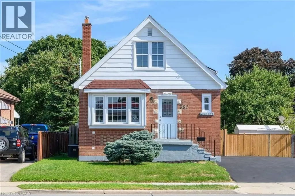 387 Upper Gage Avenue Hamilton ON L8V 4H8