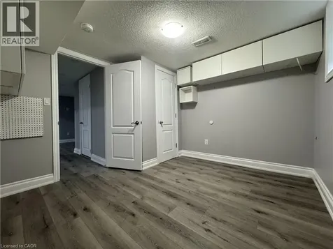 387 Upper Gage Avenue Hamilton ON L8V 4H8