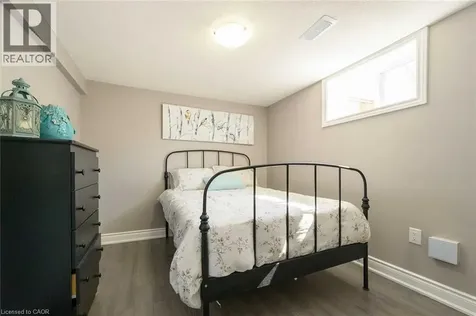 387 Upper Gage Avenue Hamilton ON L8V 4H8