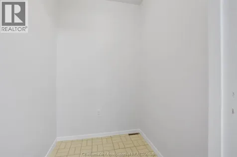 955 Grand Avenue West Chatham ON N7L 1Z9