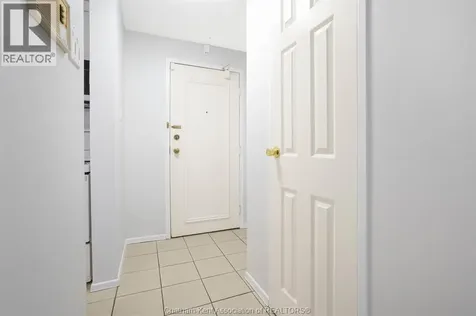 955 Grand Avenue West Chatham ON N7L 1Z9