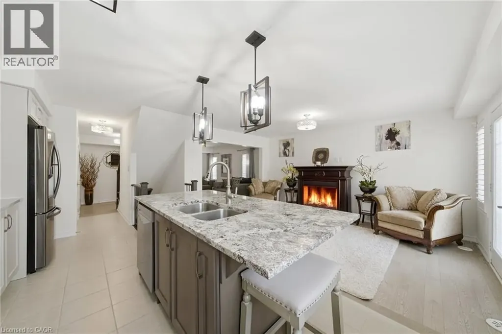 1222 Rose Way Milton ON L9E 1P1