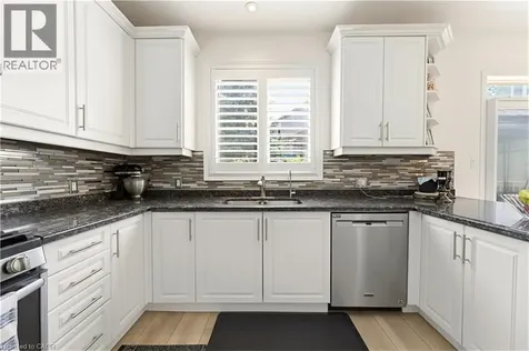805 Munich Circle Waterloo ON N2V 2N5