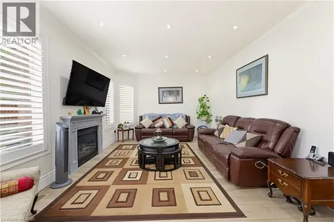 805 Munich Circle Waterloo ON N2V 2N5