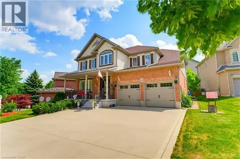 805 Munich Circle Waterloo ON N2V 2N5