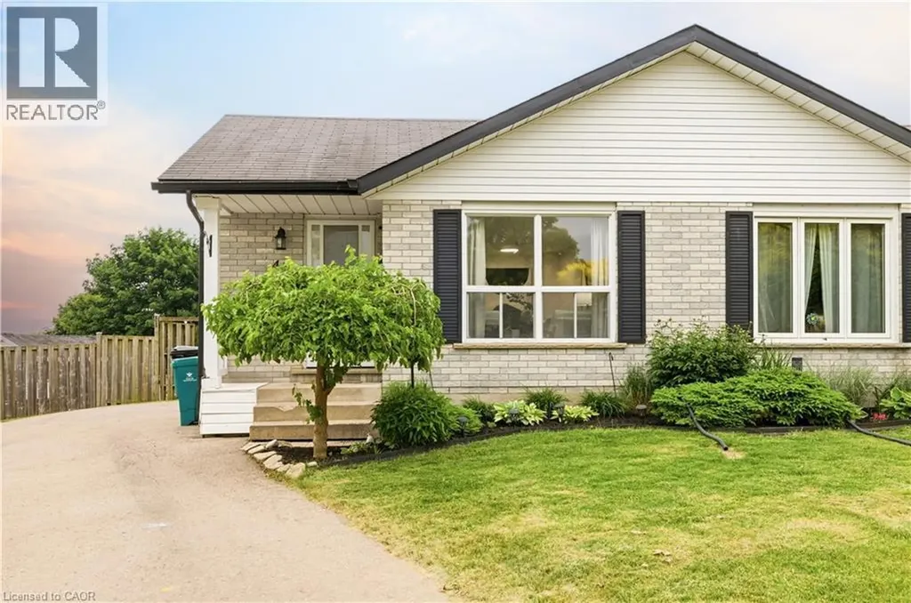 45 Catalina Court Kitchener ON N2M 5L9