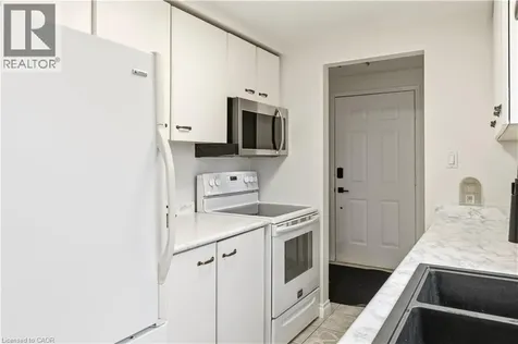 45 Catalina Court Kitchener ON N2M 5L9