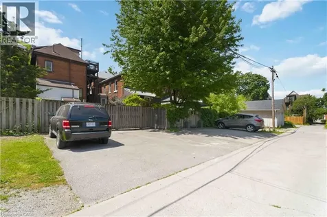102 Herkimer Street Hamilton ON L8P 2G7