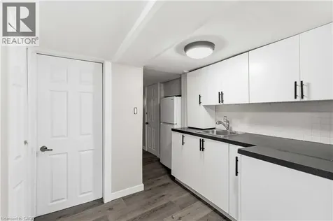102 Herkimer Street Hamilton ON L8P 2G7