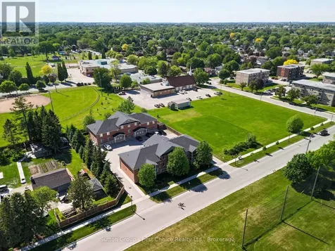 148 Borden Street Stratford ON N5A 0G1