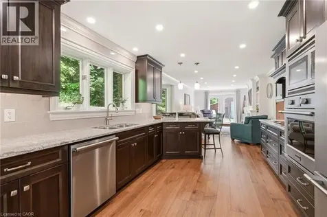 1811 Old Waterdown Road Burlington ON L7P 0T2