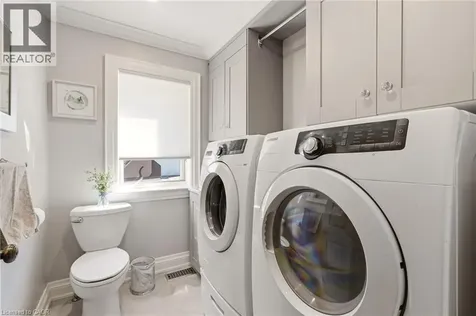 1811 Old Waterdown Road Burlington ON L7P 0T2