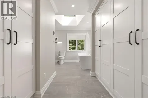 1811 Old Waterdown Road Burlington ON L7P 0T2