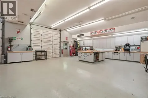 1811 Old Waterdown Road Burlington ON L7P 0T2