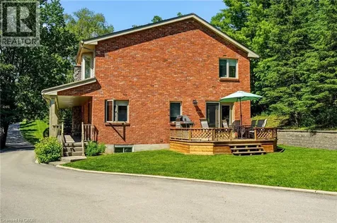 1811 Old Waterdown Road Burlington ON L7P 0T2