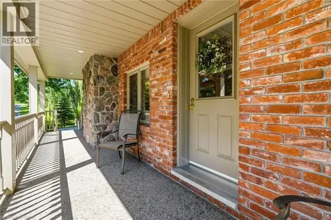 1811 Old Waterdown Road Burlington ON L7P 0T2