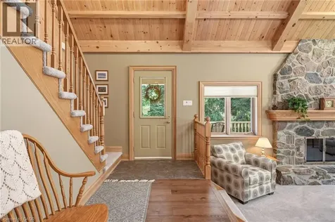 1811 Old Waterdown Road Burlington ON L7P 0T2