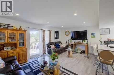 123 Egan Avenue St. Marys ON N4X 0C4