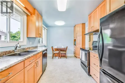 146 Clifton Downs Road Hamilton ON L9C 2P6