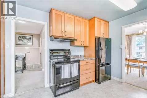 146 Clifton Downs Road Hamilton ON L9C 2P6