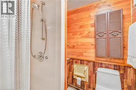 146 Clifton Downs Road Hamilton ON L9C 2P6
