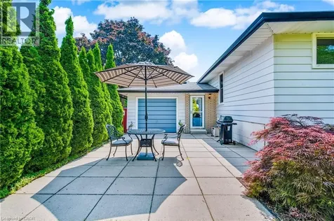 146 Clifton Downs Road Hamilton ON L9C 2P6
