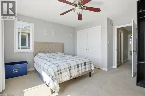 15 Hemlock Way Grimsby ON L3M 0A7